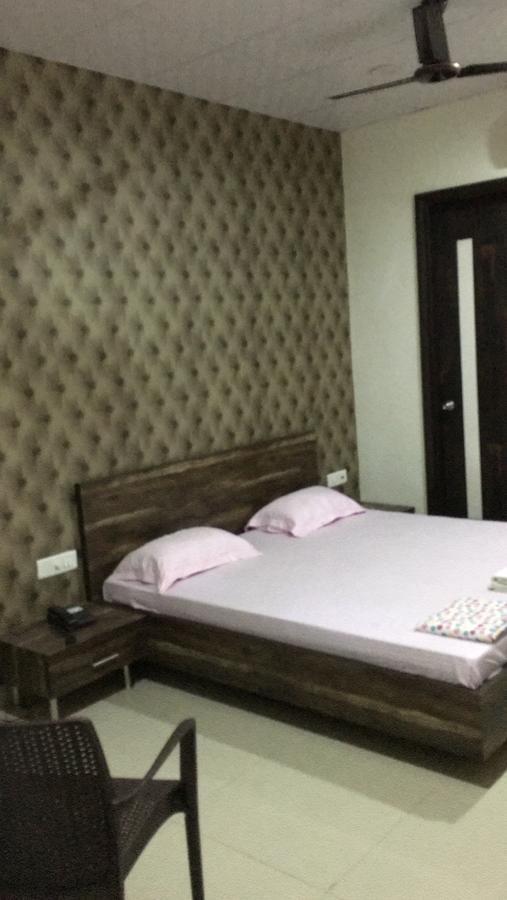 De Agya Paradise Ludhiana Exterior photo